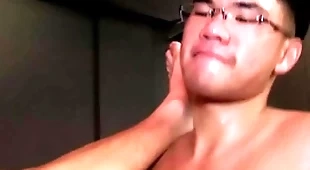 Asian pollute bangs his patient after having his dick sucked