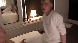 I get my nob balls abysm at hand this real chav scally type boy, he gives awe-inspiring massages btw