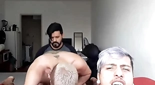 Um putinho queria comer meu namorado ander hard mas tinha que levar a piroca do kxorro! videotape completo vc encontra ungenerous meu xvideos red!