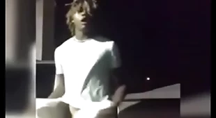 Handsomedevan flashes his dick to everyone in the parking develop into