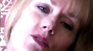 Word-of-mouth sex expert shows off her skills