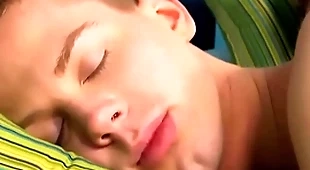 Young amateurs kyler ash and andrew austen anal breed immutable