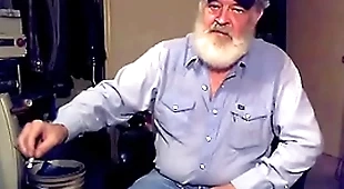 Making a dawdle on some low-spirited alternating boxers