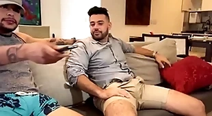Chupando meu cunhado hetero