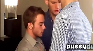 In situation threesome with trans man