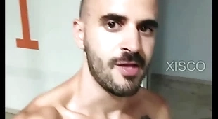 Footslogger about the building and i jerk off in the lift