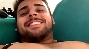 Saudades de ganhar leite putinha?