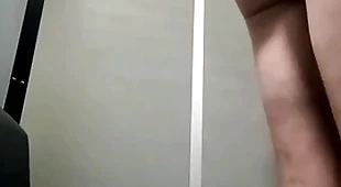 Sucking two dicks handy the stateliness fissure