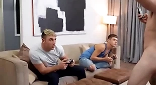 Menpop - part 1 / men / archie, joey mills  /  - follow and watch joey mills handy www.men.com/joey