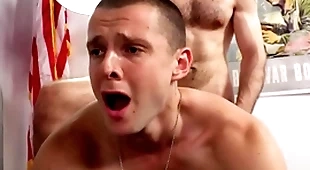 Hunk soldier vince vegas takes titanic cock - david skylar - activeduty