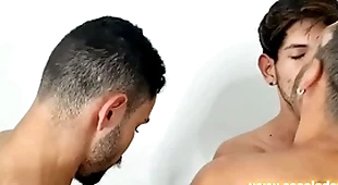 Meu namorado chamou um amigo para me fuder e eu levei duas picas not much cu dupla penetração bareback kadu ventri guilhermedott e jottaé