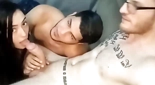 Meu amigo fito torres es e minha ex badmelli me mamando na resenha em casa na frente de todos