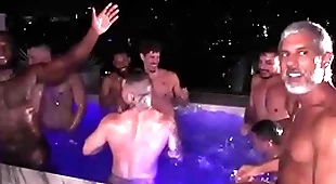 Grande simões na suruba voyr orgy