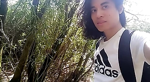 Jon Arteen shows his dick, pisses pee outdoor, puts his uninspired sneakers in inside information